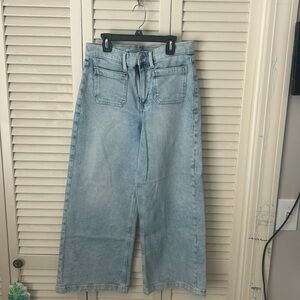 Size 29/8 Gap wide leg high waist cropped